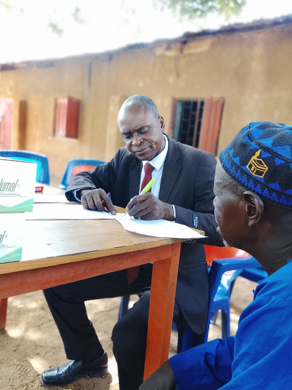 Free medical outreach in Angwan Bazai, Gubuchi — photograph 17 of 23
